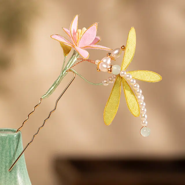 聆听花开 新中式个性新中式小蜻蜓花朵可爱超仙高级感汉服古装旗袍配饰头饰小清新蜻蜓钗子掐发钗手工仿绒花 合金 发簪 女款