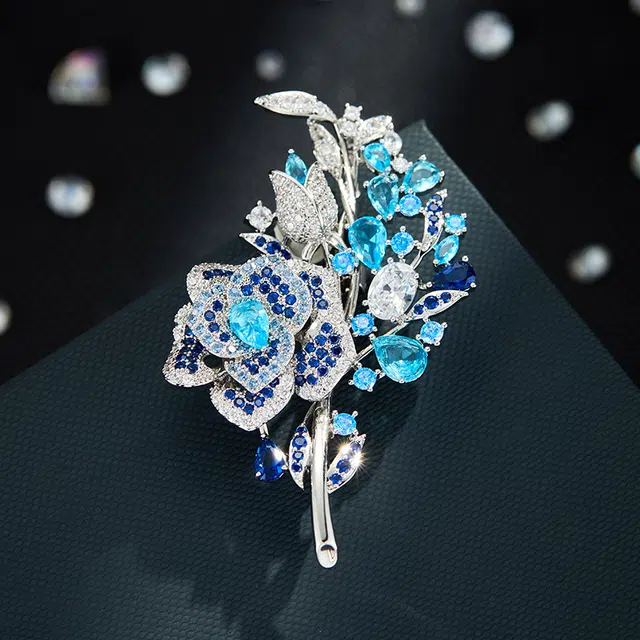聆听花开 重工高品质复古奢华时尚优雅气质个性小众轻奢高级感镶满锆两用衣饰胸花配饰 合金 胸针 女款