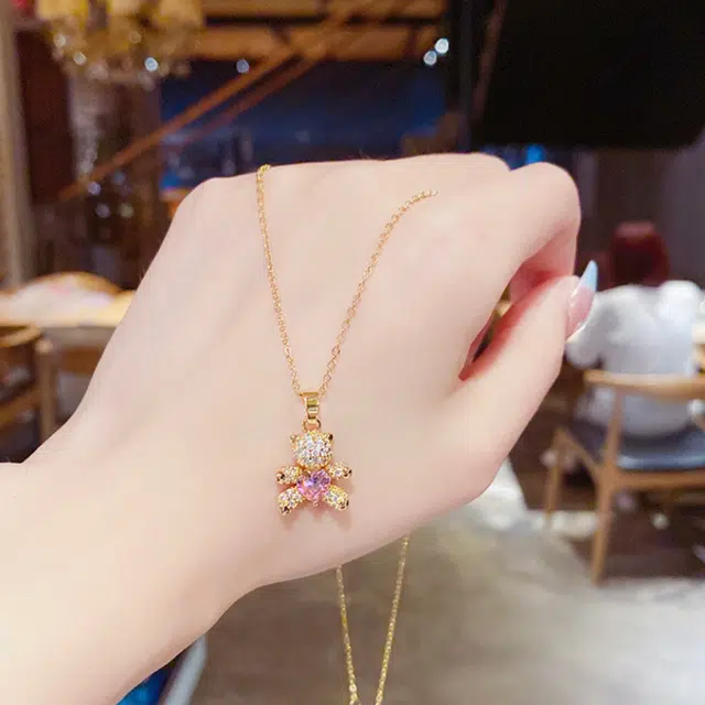 聆听花开 轻奢精致满锆紫色小熊锁骨链 小众设计高级感高颜值夏季小清新森系甜妹 时尚气质个性百搭仙女夏季颈链 合金 项链 女款