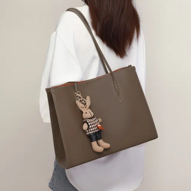 CBANNER Tote