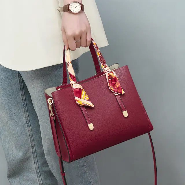 CBANNER Tote