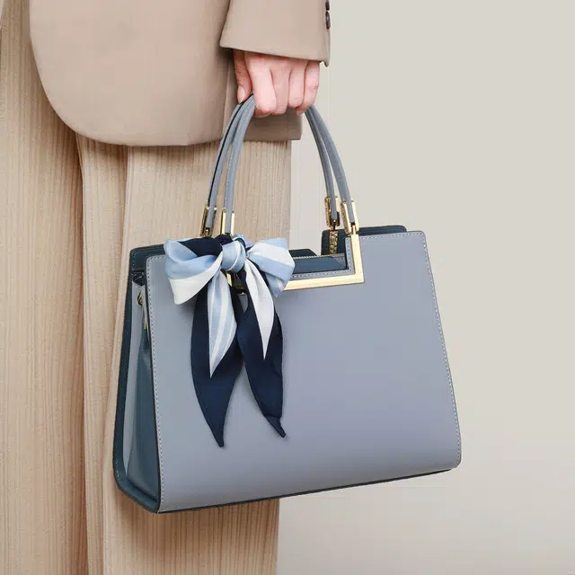 CBANNER Tote