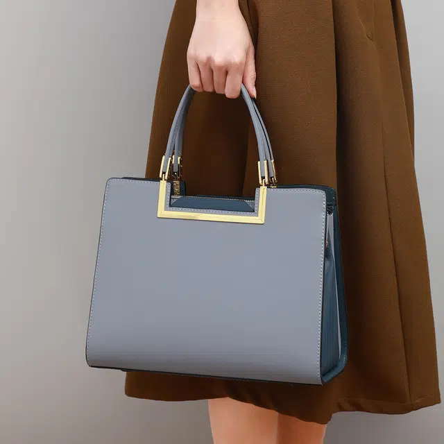 CBANNER Tote