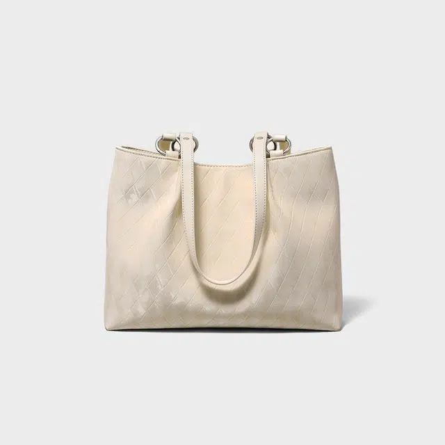 CBANNER Tote
