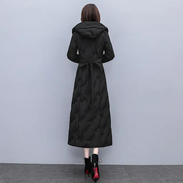 丝柏舍 长款过膝保暖收腰气质纯色简约长袖连帽棉服 女款 黑色