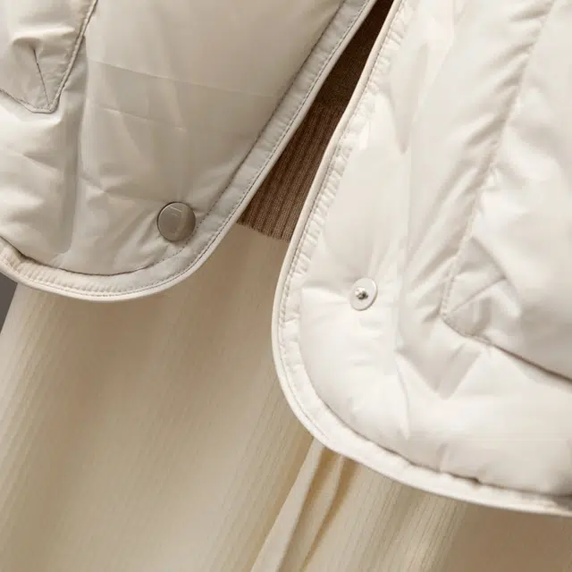 她池 韩版单排扣对称口袋保暖外套立领棉服 女款 米色