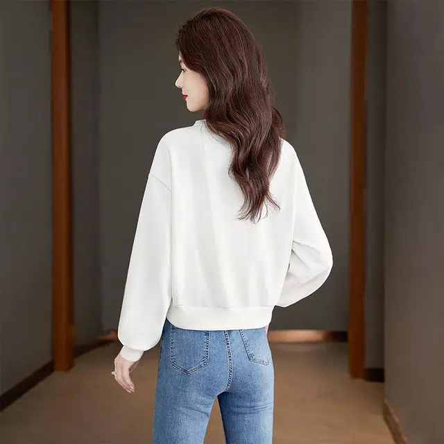 丝柏舍 拉链开叉设计字母刺绣长袖爱心拼色套头圆领卫衣 女款 白色