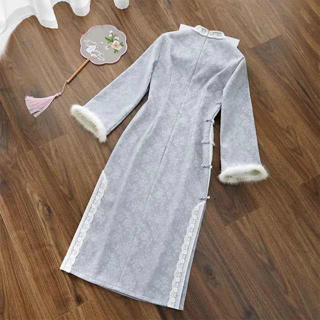 她池 新中式立领加绒提花蕾丝百搭休闲长袖连衣裙 女款 蓝色