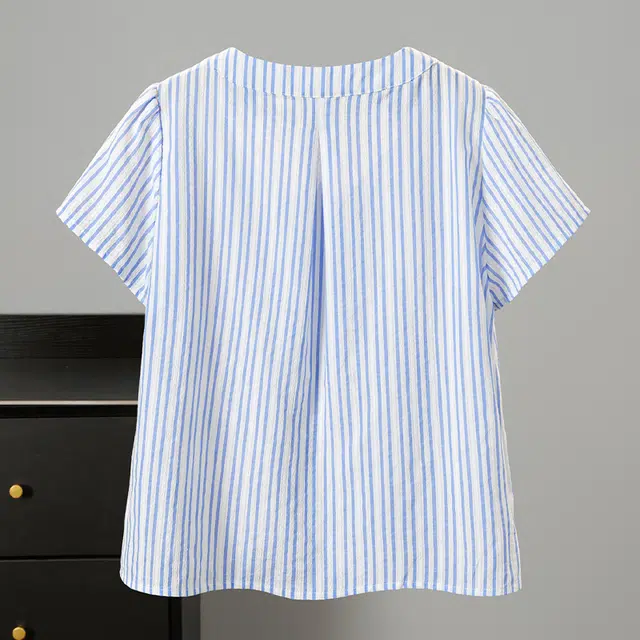 她池 宽松百搭简约短袖衬衫 女款 蓝色条纹