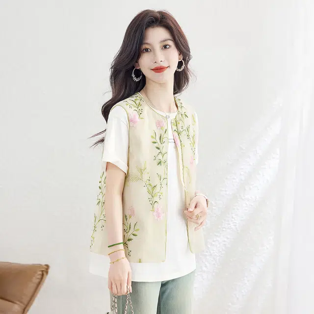 丝柏舍 单排扣新中式国风花朵刺绣清新叠穿气质圆领复古马甲 女款