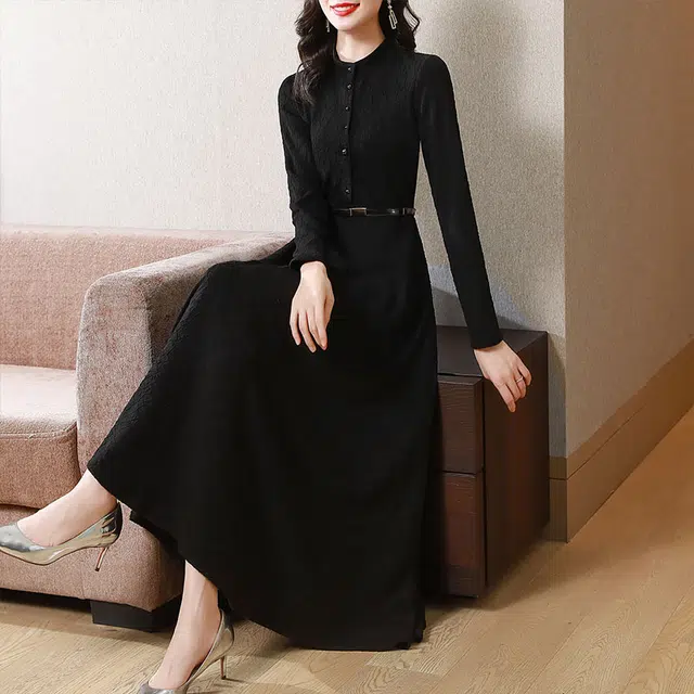 丝柏舍 优雅气质圆领长裙显瘦纯色收腰长袖连衣裙 女款 黑色