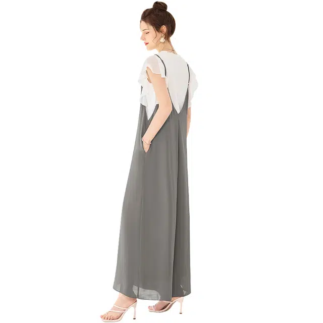 她池 上衣搭吊带裤两件套减龄背带裤休闲套装 女款