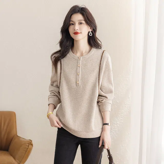 丝柏舍 圆领拼色纽扣设计套头休闲宽松款落肩长袖简约通勤卫衣 女款