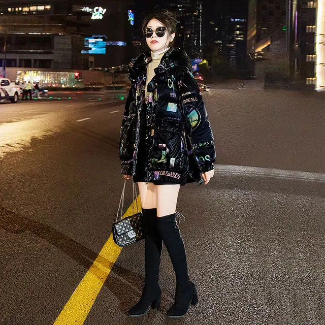 丝柏舍 宽松休闲亮面字母图案撞色保暖长袖连帽棉服 女款