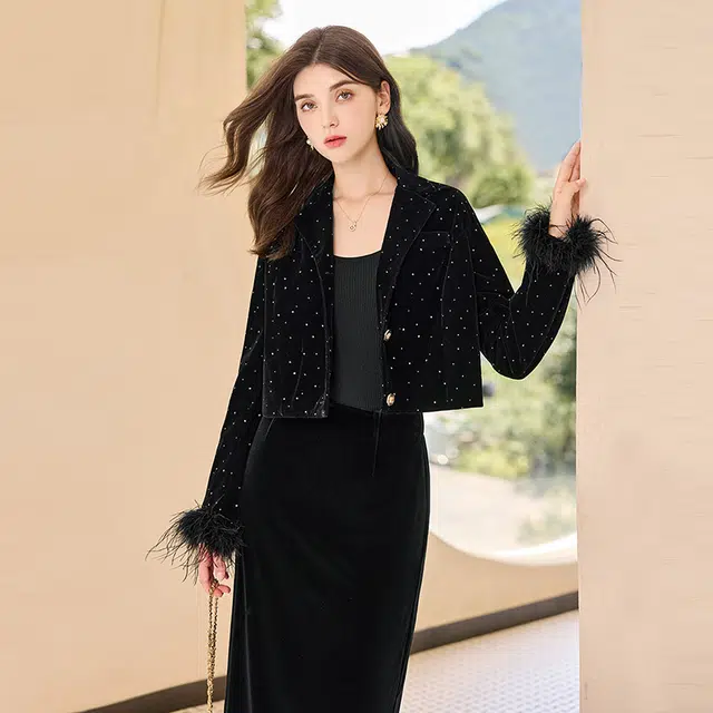 她池 重工烫银简约拼接短款西装领截短外套 女款 黑色