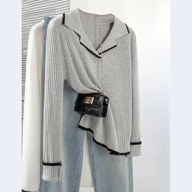 丝柏舍 撞色翻领套头短款修身通勤简约气质正肩长袖针织衫 女款