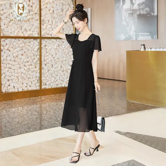 丝柏舍 纯色拼接中长款收腰气质优雅开叉短袖连衣裙 女款 黑色