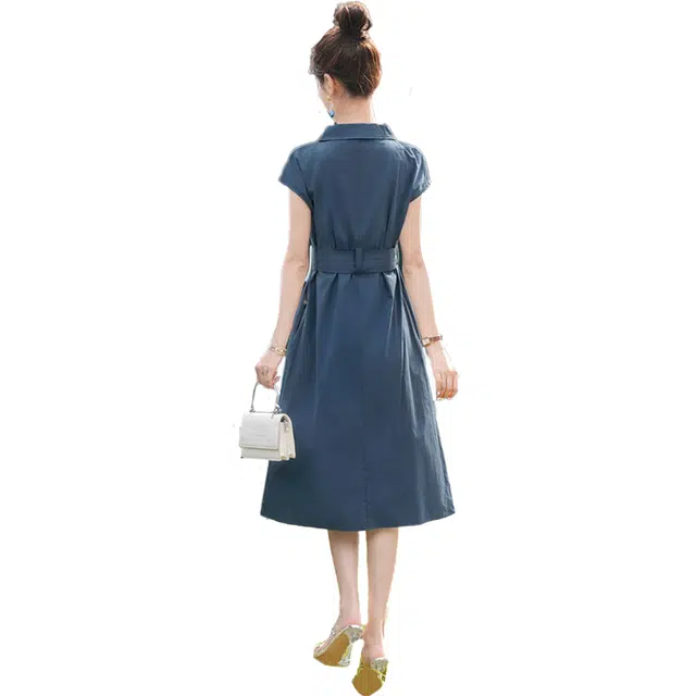 丝柏舍 翻领纯色中长款收腰简约宽松短袖连衣裙 女款 深蓝色
