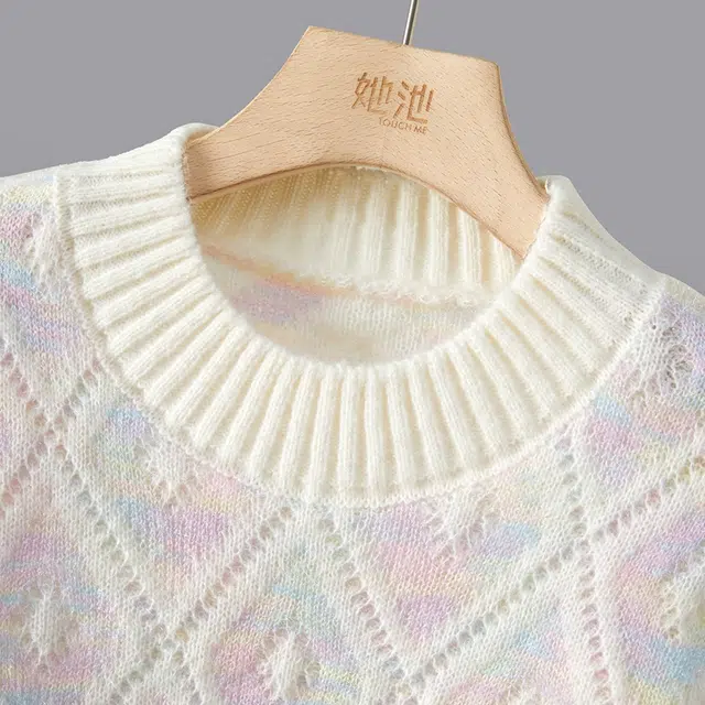 她池 甜美宽松圆领撞色落肩长袖套头上衣毛衣 女款