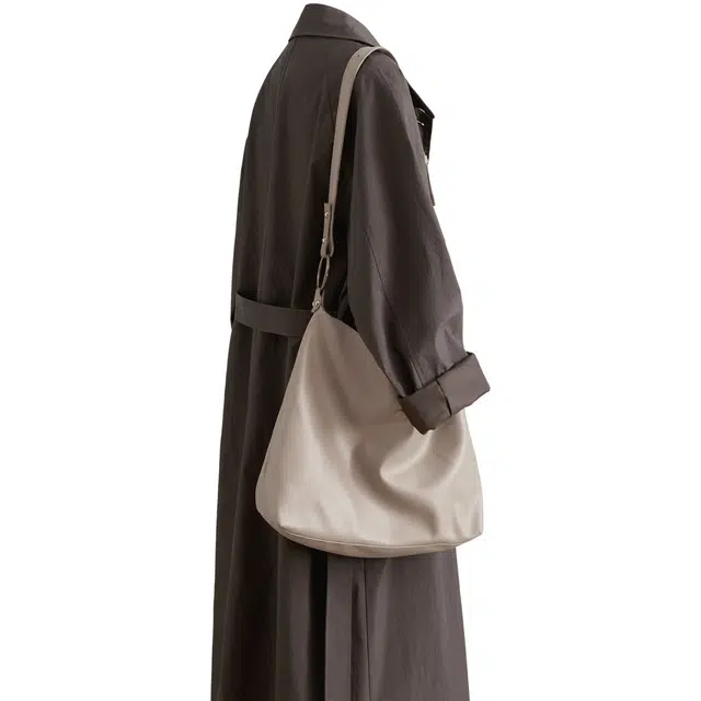 她池 通勤复古风翻领单排扣气质纯色中长款长袖风衣 女款