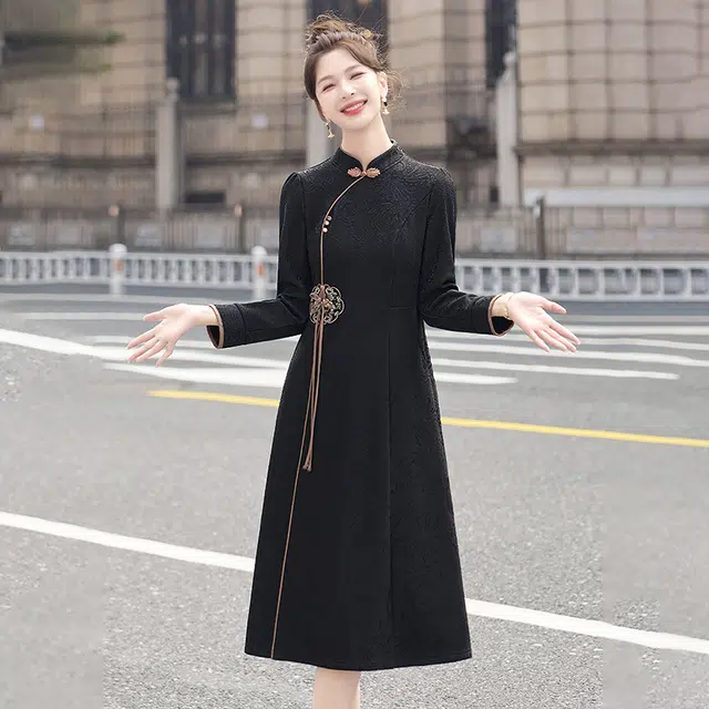 丝柏舍 新中式修身中长款收腰立领气质撞色改良旗袍长袖连衣裙 女款 黑色