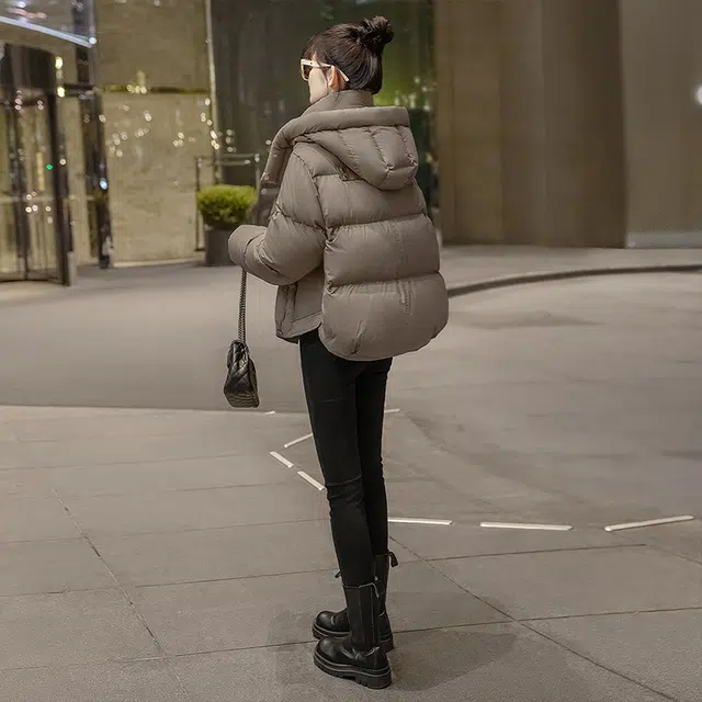 丝柏舍 短款连帽纯色宽松保暖简约长袖棉服 女款 深咖色