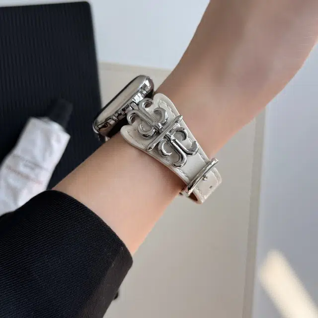 Diwatch 3456789S10Apple