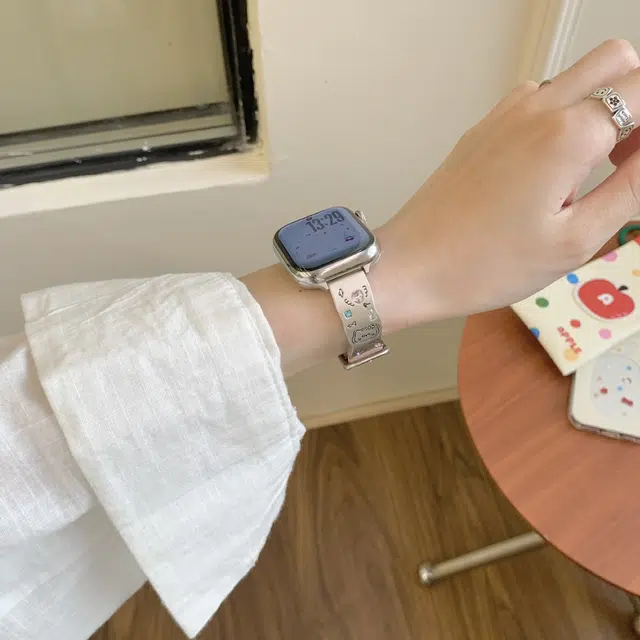 潮流腕 表带 苹果适用 金属 皮质材质 百搭简约高级表带男女通用