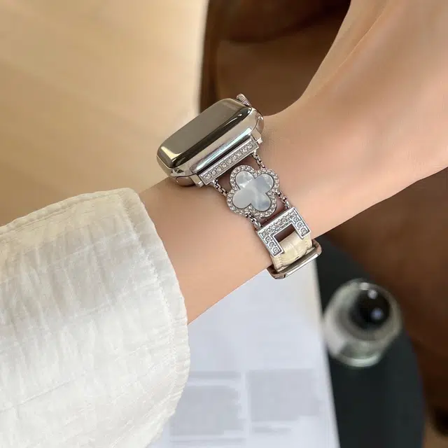 Apple watch S1110987654 ins