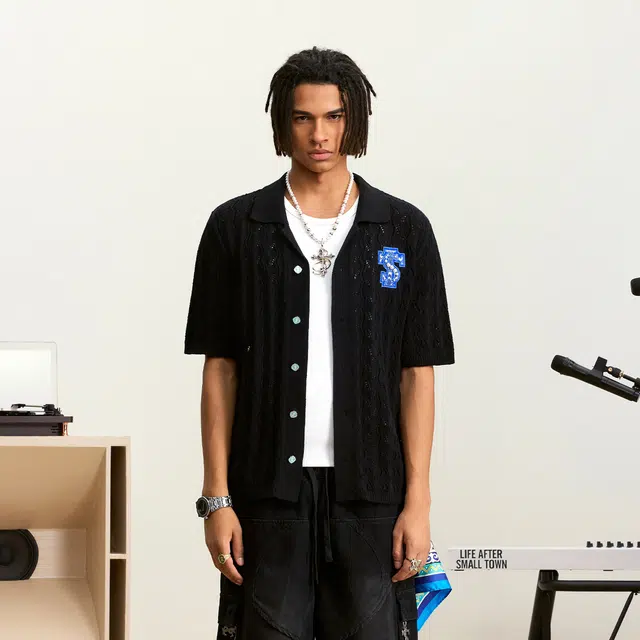 STK SMALL TOWN KID T