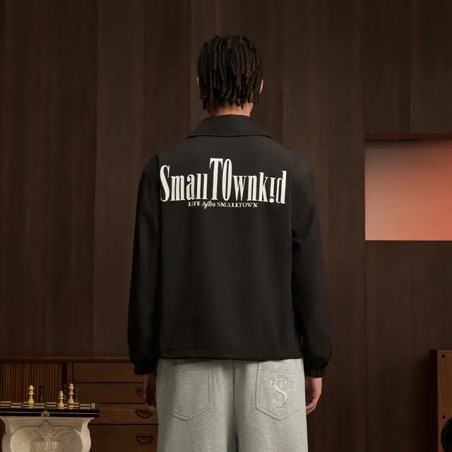 STK SMALL TOWN KID STK