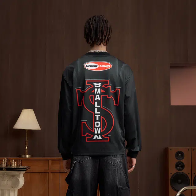 STK SMALL TOWN KID T