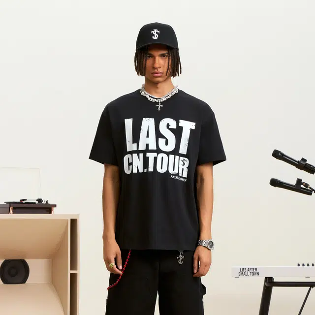 STK SMALL TOWN KID T
