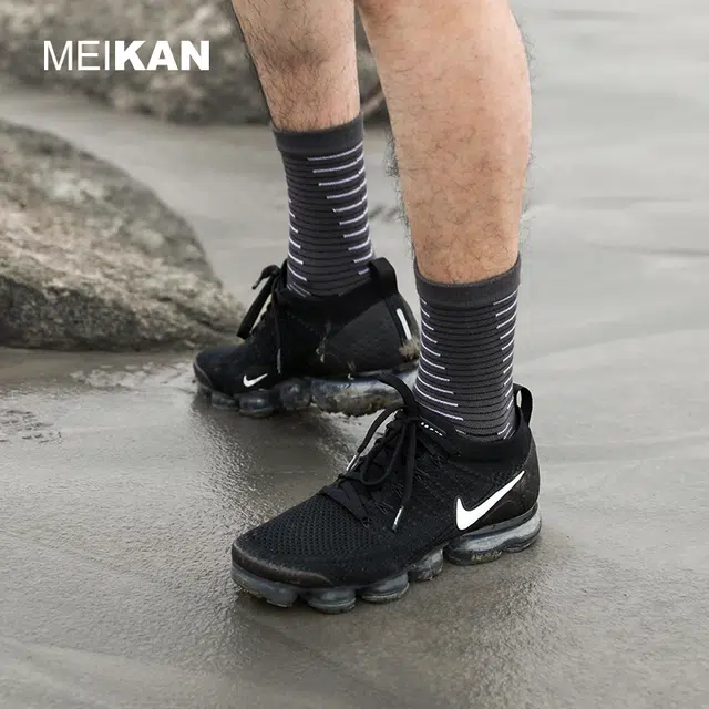 MEIKAN