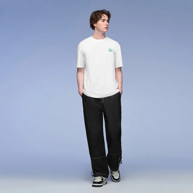 HLA JEANS logoT