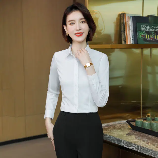 唐娜姿兰 翻领修身纯色单排扣简约舒适通勤长袖衬衫 女款