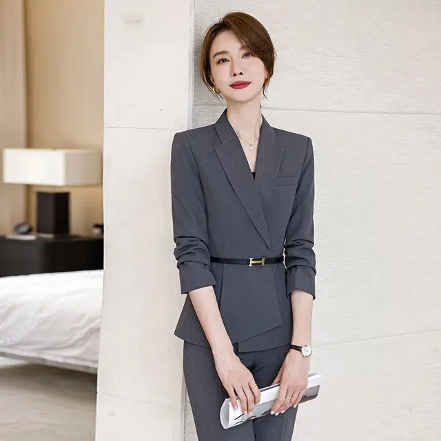 唐娜姿兰 纯色暗扣正装通勤修身西装 女款