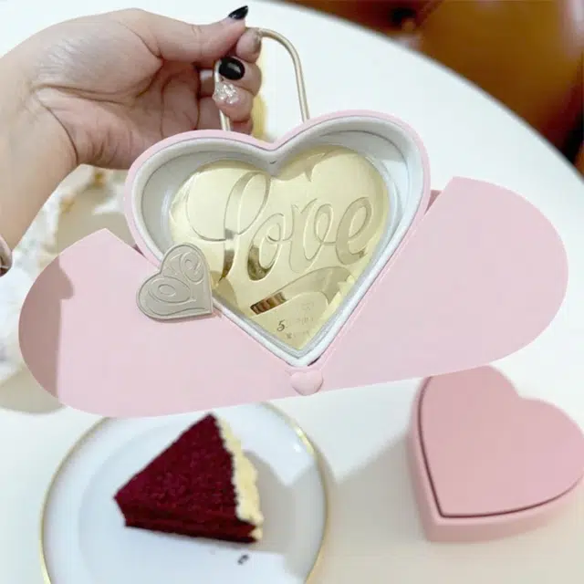 YUOFFICIAL LOVE