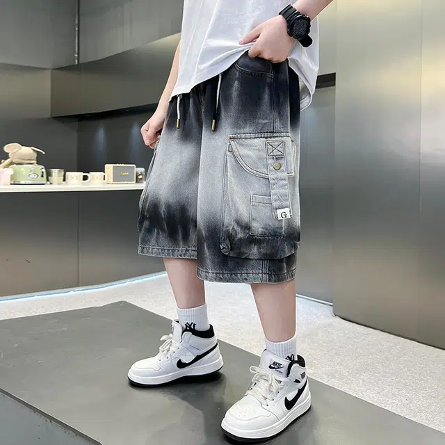 童森童马 百搭休闲洋气短裤 儿童款 黑灰色