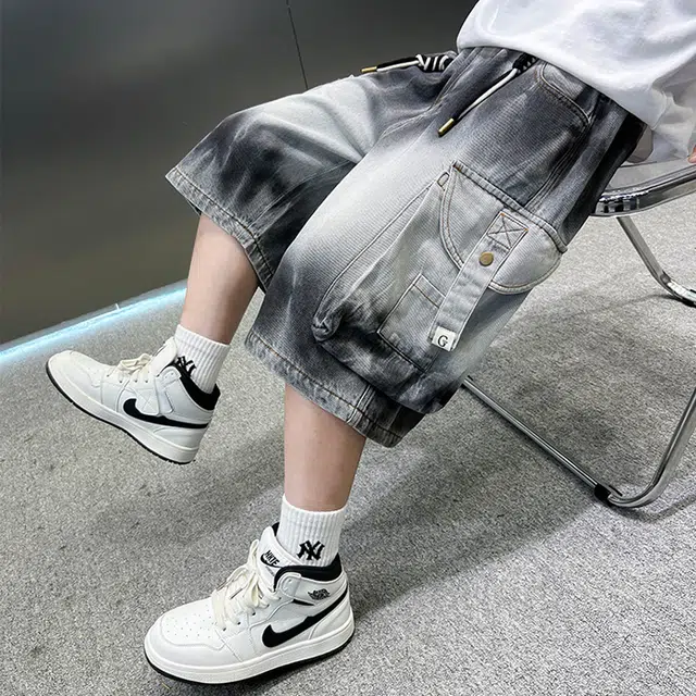 童森童马 百搭休闲洋气短裤 儿童款 黑灰色