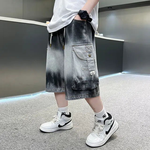 童森童马 百搭休闲洋气短裤 儿童款 黑灰色