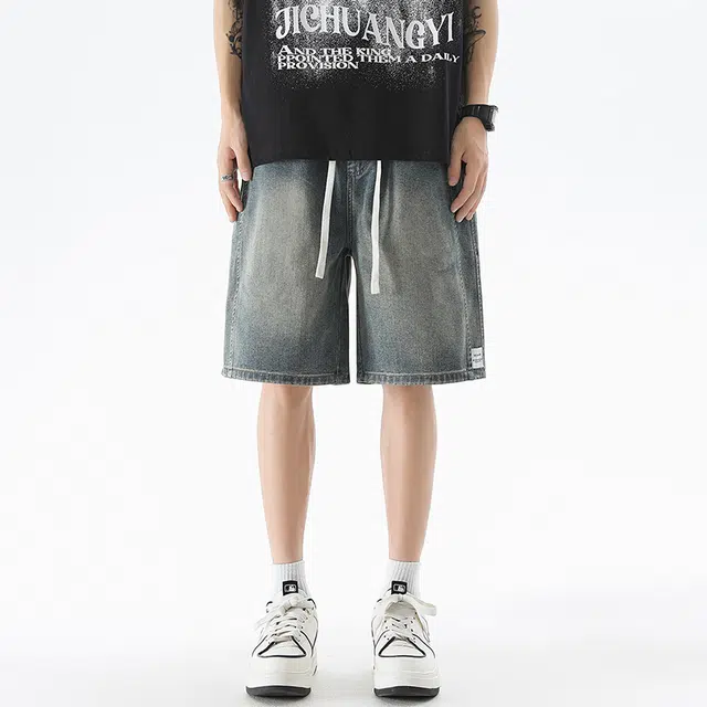 寻星记 美式高街潮流宽松水洗纯色五分裤多种设计元素融合牛仔短裤 男女同款