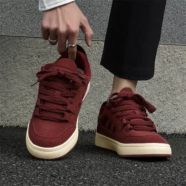 乐乐鱼 美式复古韩版百搭休闲小众个性舒适 耐磨 低帮 板鞋 男款