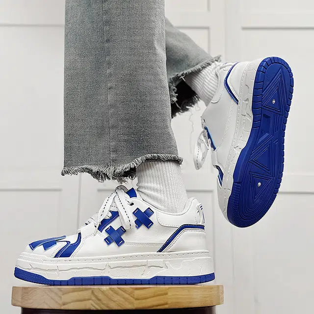 乐乐鱼 小众设计 休闲 低帮 板鞋 男款