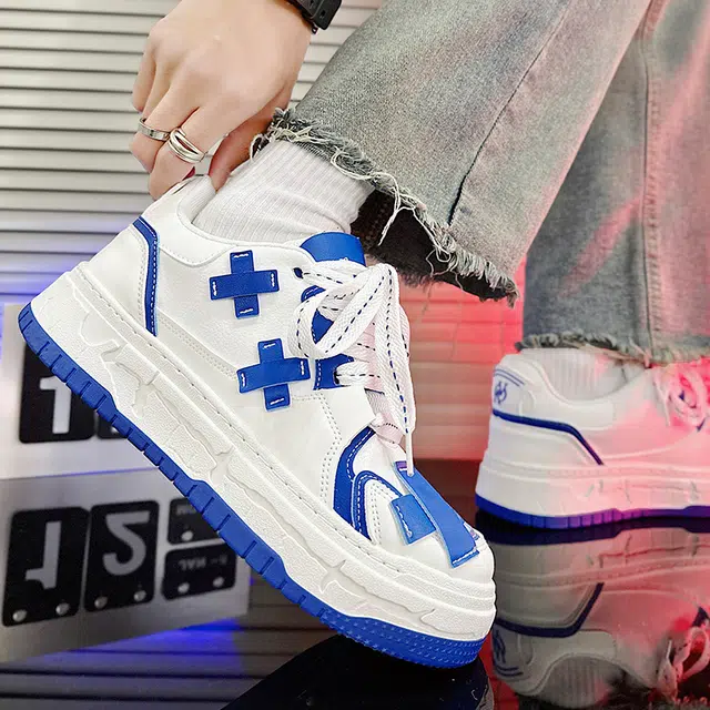 乐乐鱼 小众设计 休闲 低帮 板鞋 男款