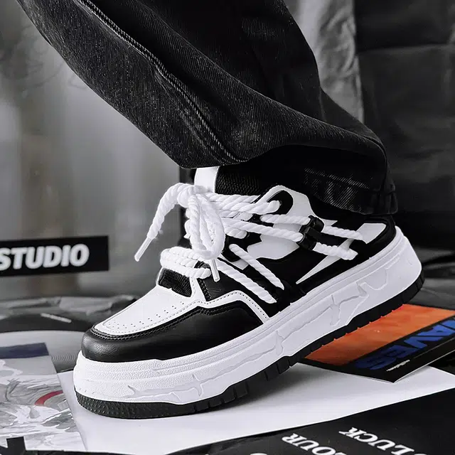 乐乐鱼 港风简约小众舒适时尚 低帮 板鞋 男款