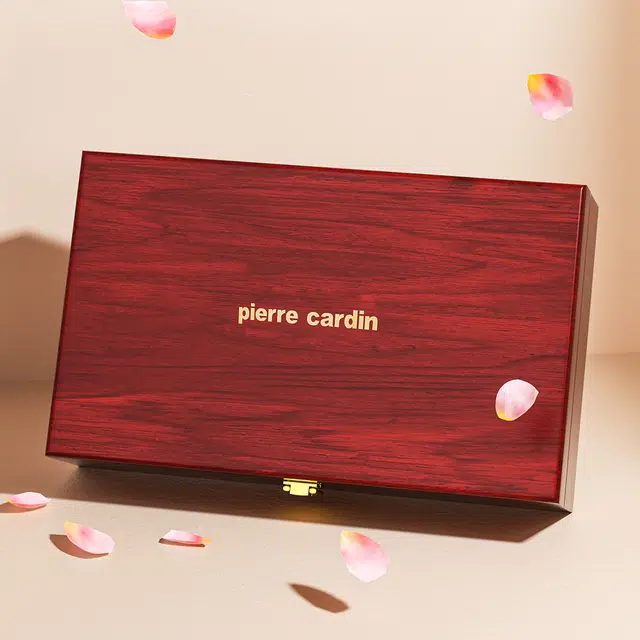 PIERRE CARDIN logo 3.45CM