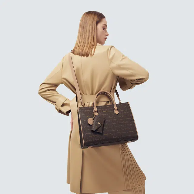 PIERRE CARDIN PVC