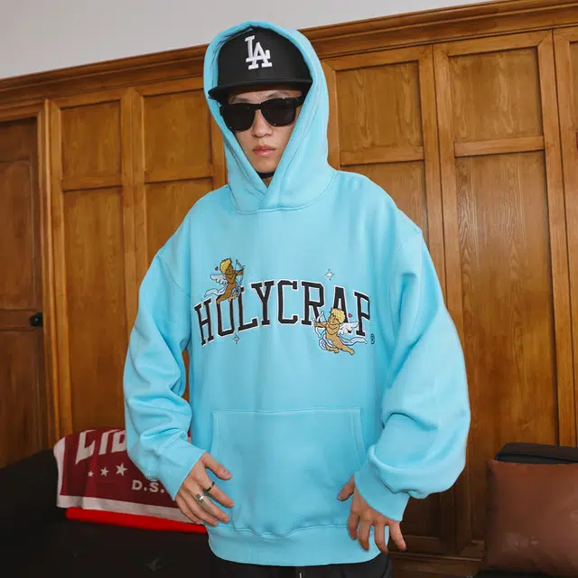 Holycrap logo