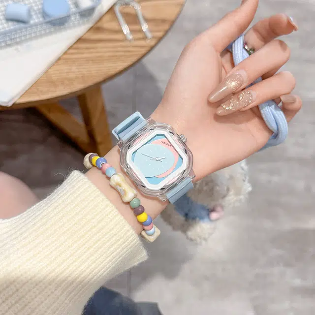 番米拉 多巴胺 石英机芯 硅胶表带 国表 女表 蓝色表盘